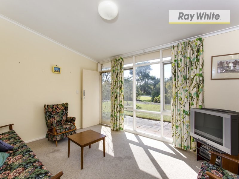 13 Waratah Street, Rye VIC 3941