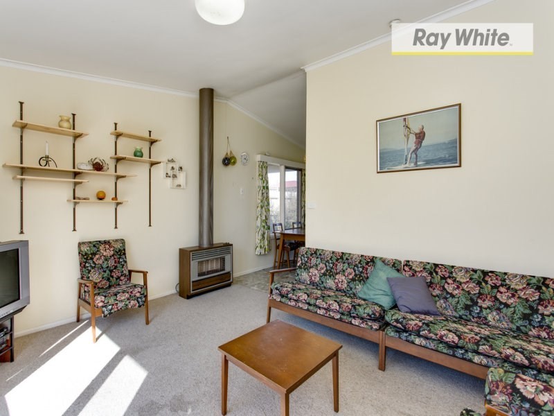 13 Waratah Street, Rye VIC 3941