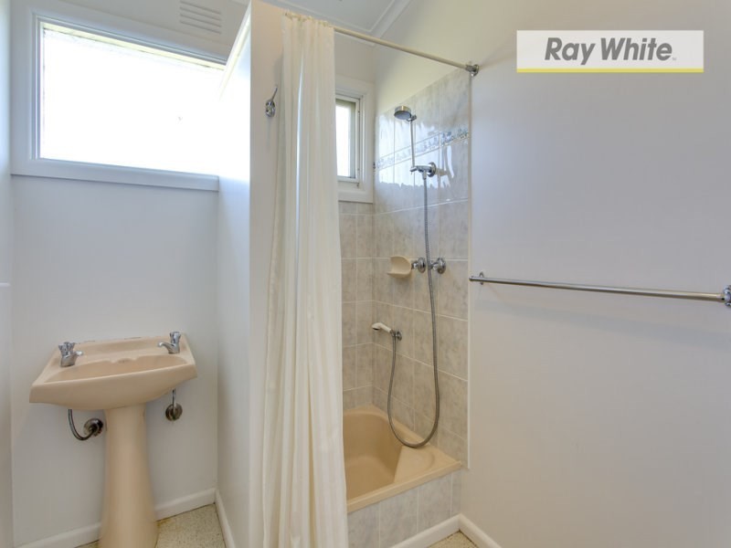 13 Waratah Street, Rye VIC 3941