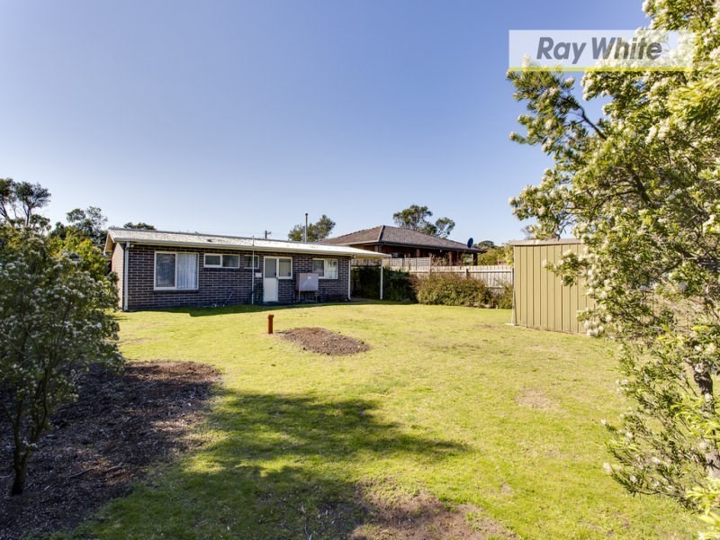 13 Waratah Street, Rye VIC 3941