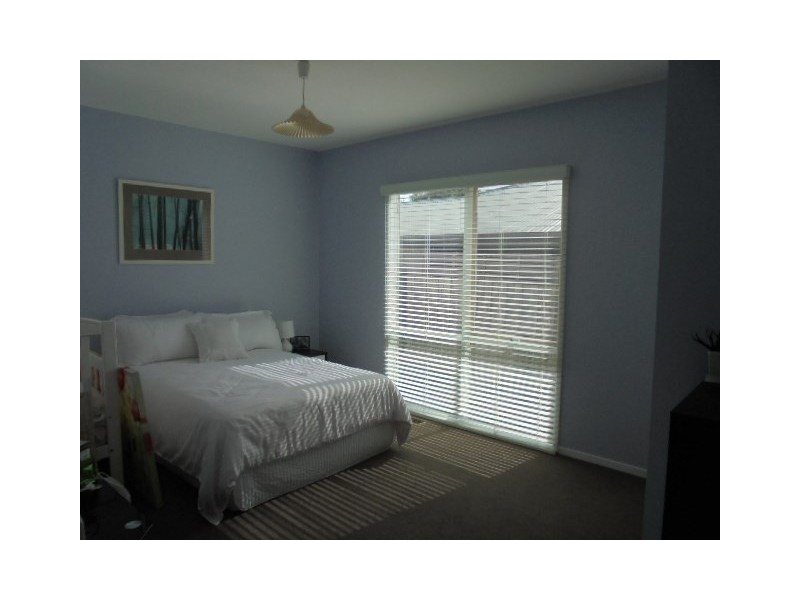 18 Peter Street, Rye VIC 3941