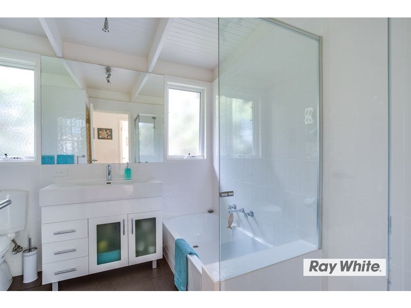 386 Sandy Road, St Andrews Beach VIC 3941