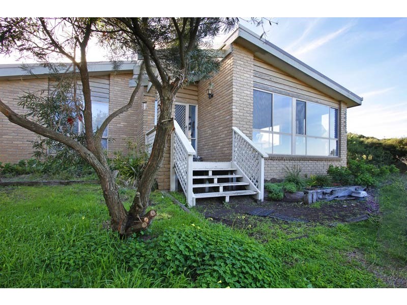 2 Higgins Court, Rye VIC 3941