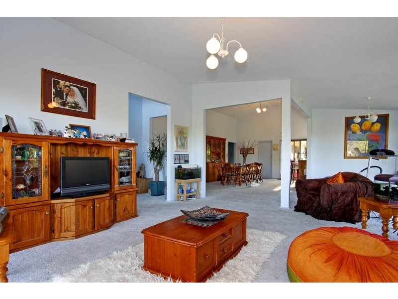 2 Higgins Court, Rye VIC 3941