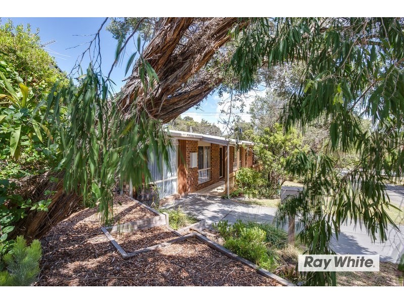 85 St Johns Wood Road, Blairgowrie VIC 3942