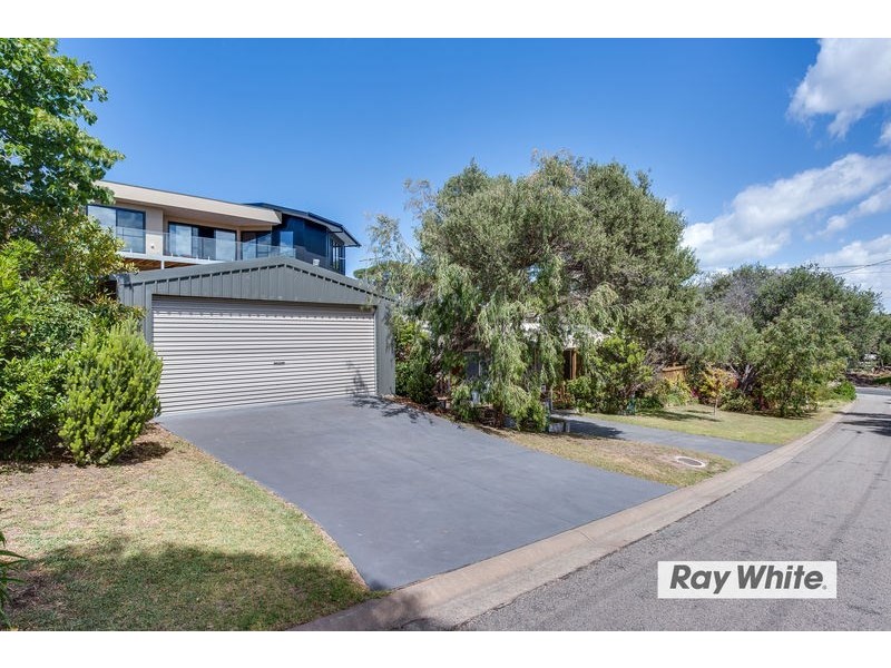 85 St Johns Wood Road, Blairgowrie VIC 3942