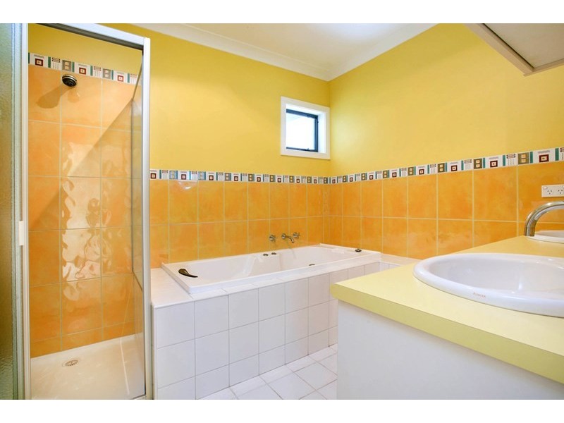 8 Yoorala Road, Rye VIC 3941