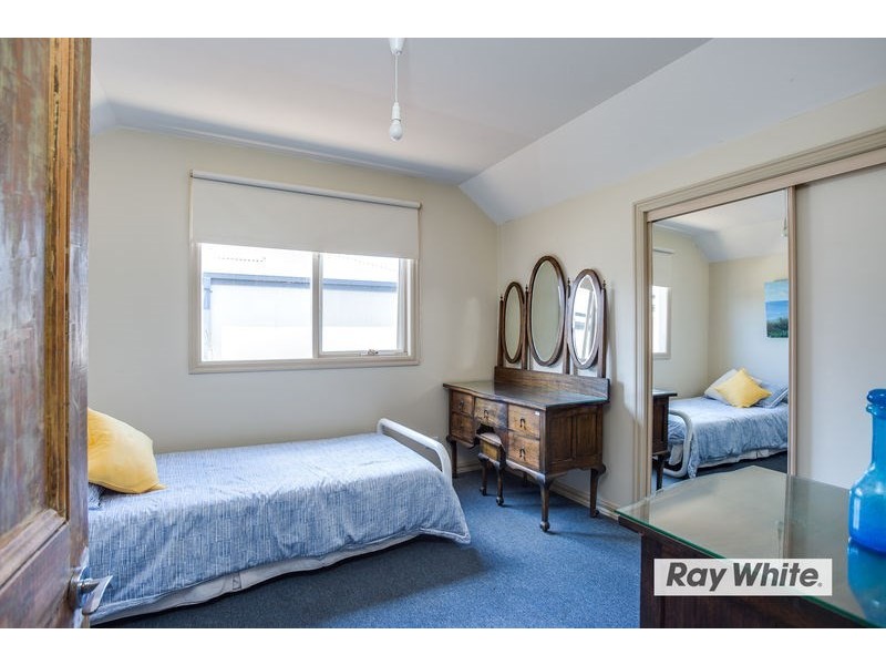 16 Sabato Street, Rye VIC 3941