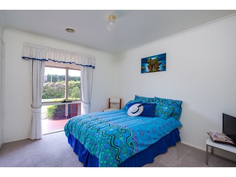 6 Alexandra Crescent, Rye VIC 3941