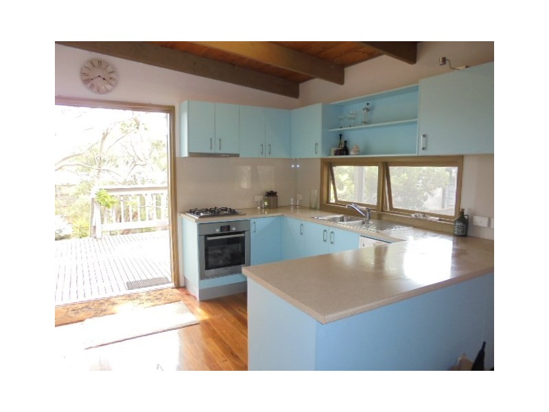 18 Milton Road, Rye VIC 3941