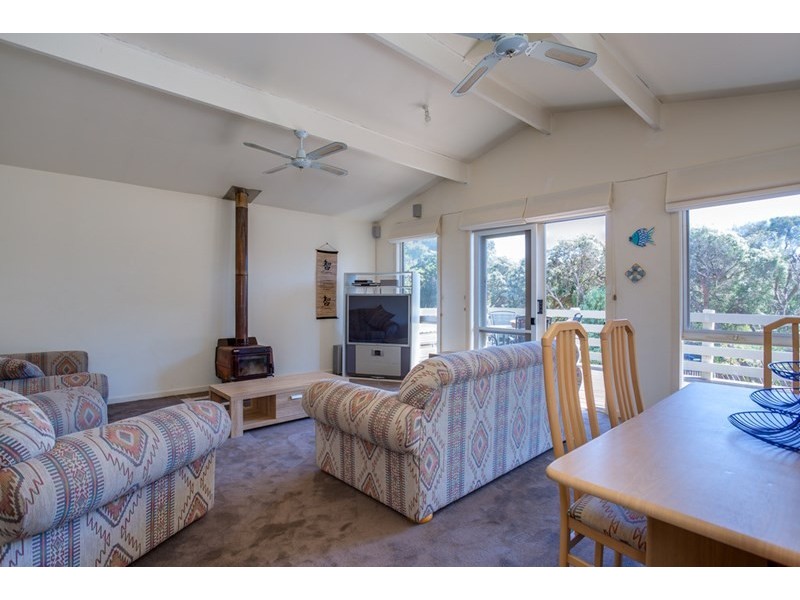 15 Roslyn Avenue, Rye VIC 3941