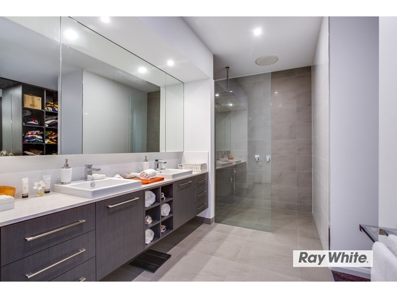 77 Dunham Street, Rye VIC 3941