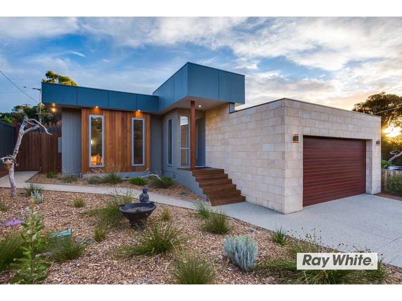 77 Dunham Street, Rye VIC 3941