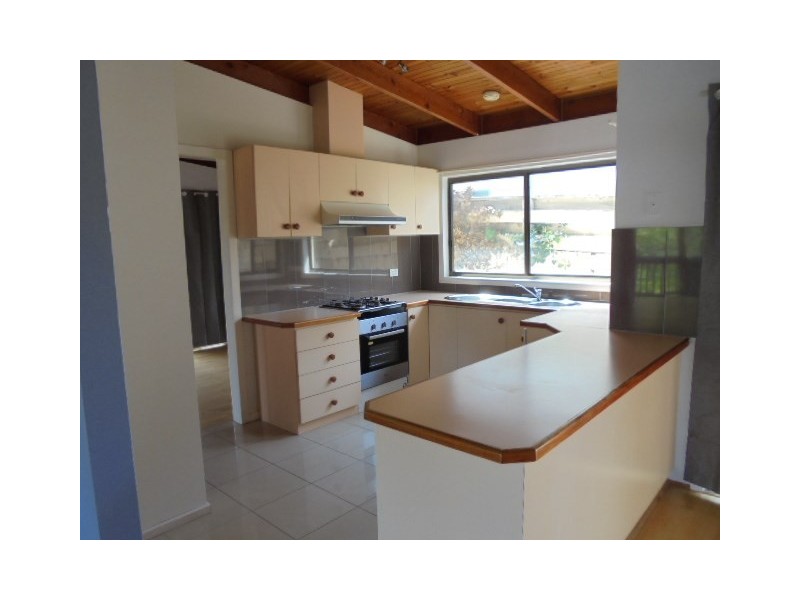 27 Wondaree Street, Rye VIC 3941