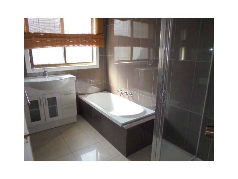 27 Wondaree Street, Rye VIC 3941