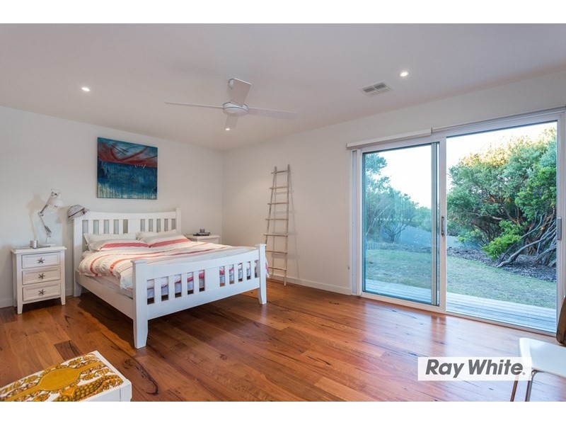 13-15 Constantine Avenue, St Andrews Beach VIC 3941