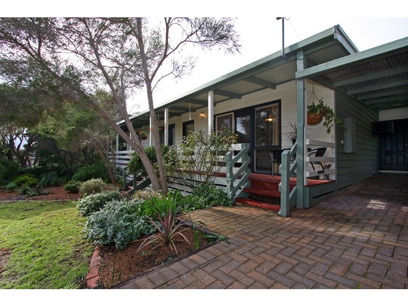 1 Raymond Road, Rye VIC 3941