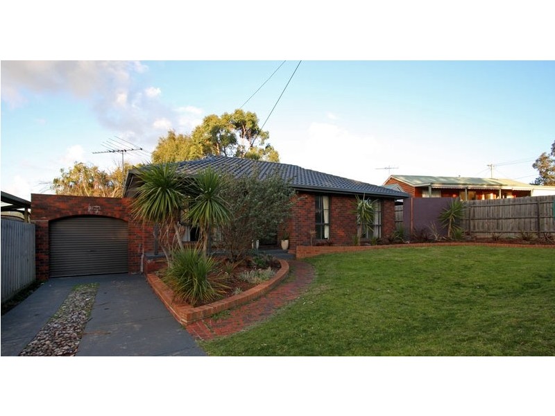 51 Wingara Drive, Rosebud West VIC 3940