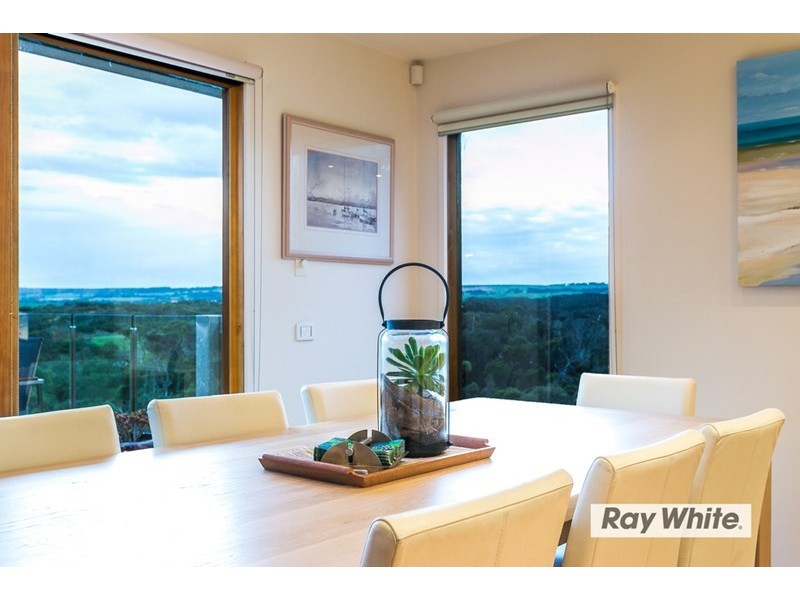 27 Max Avenue, St Andrews Beach VIC 3941