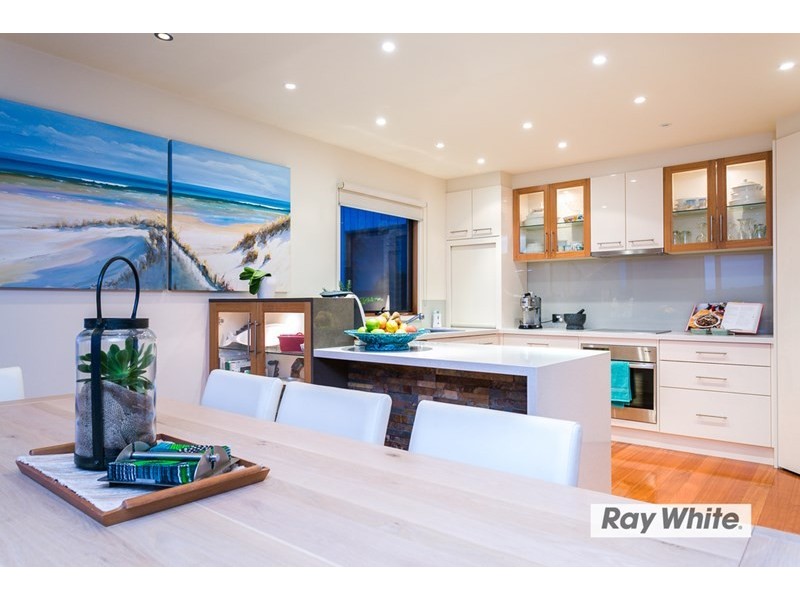 27 Max Avenue, St Andrews Beach VIC 3941