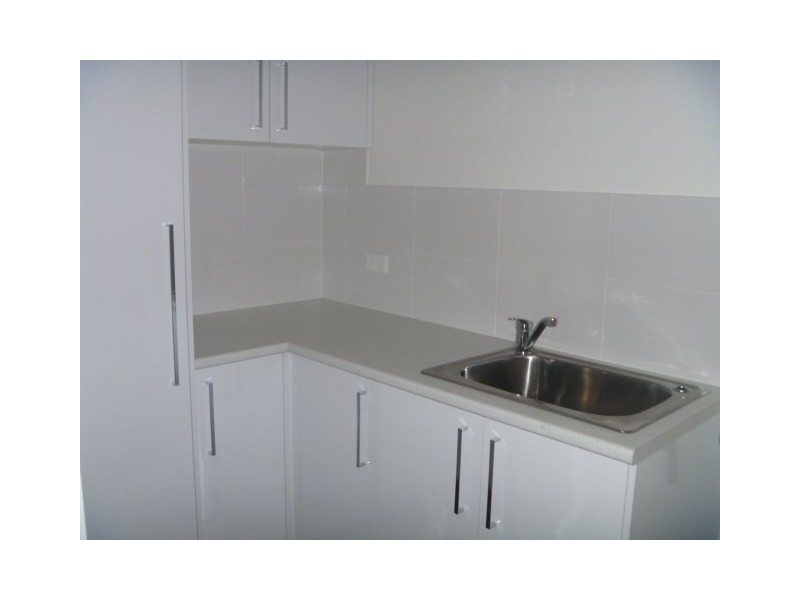 2/6 Banks Street, Mccrae VIC 3938