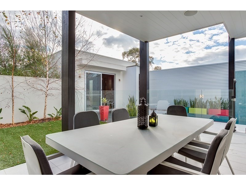 14 Maori Street, Rye VIC 3941