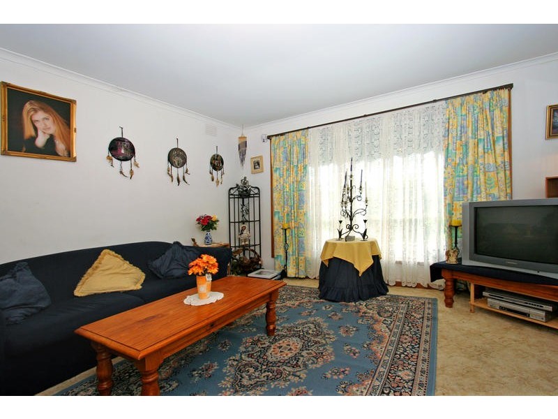 126 Eighth Avenue, Rosebud VIC 3939