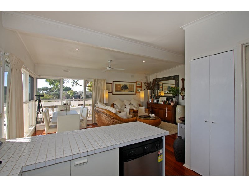 2943 Point Nepean Road, Blairgowrie VIC 3942