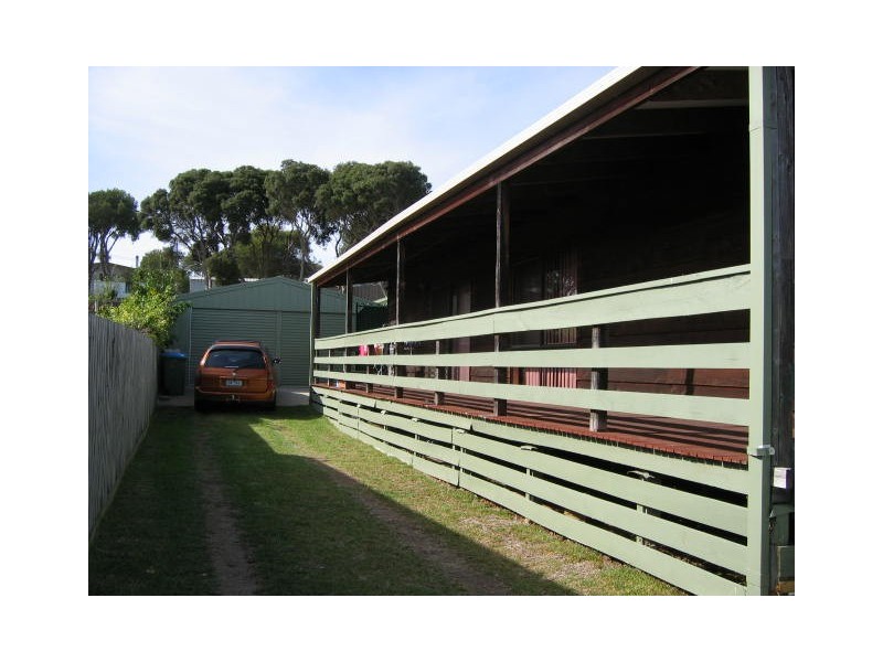 11 Doe Street, Rye VIC 3941