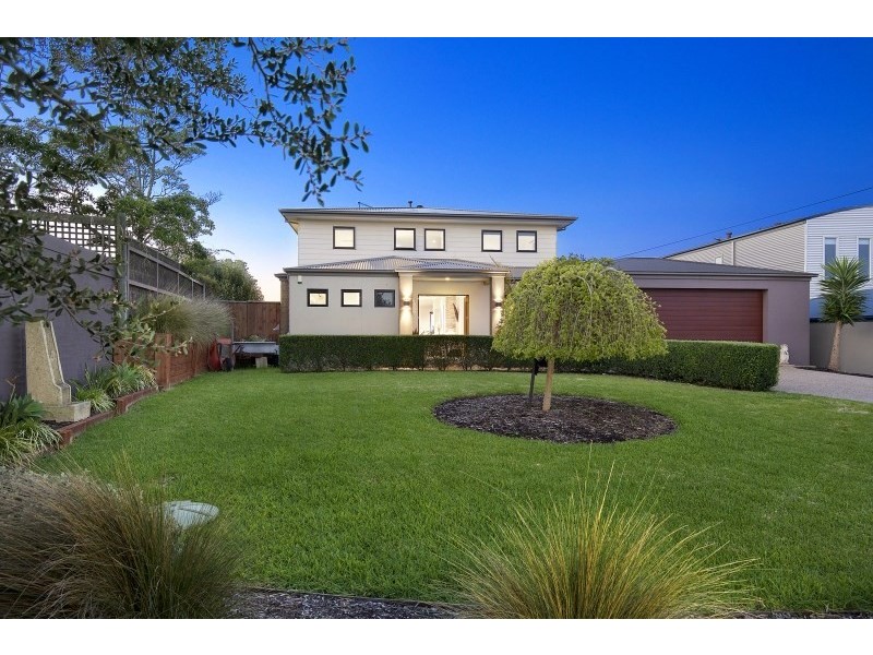 20 Twakurra Street, Rye VIC 3941