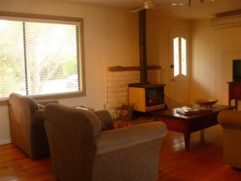 23 Cooraminta Road, Rye VIC 3941