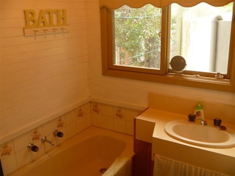 23 Cooraminta Road, Rye VIC 3941