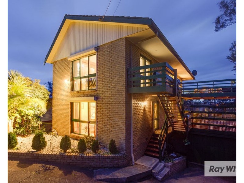 8 Croanna Street, Rye VIC 3941