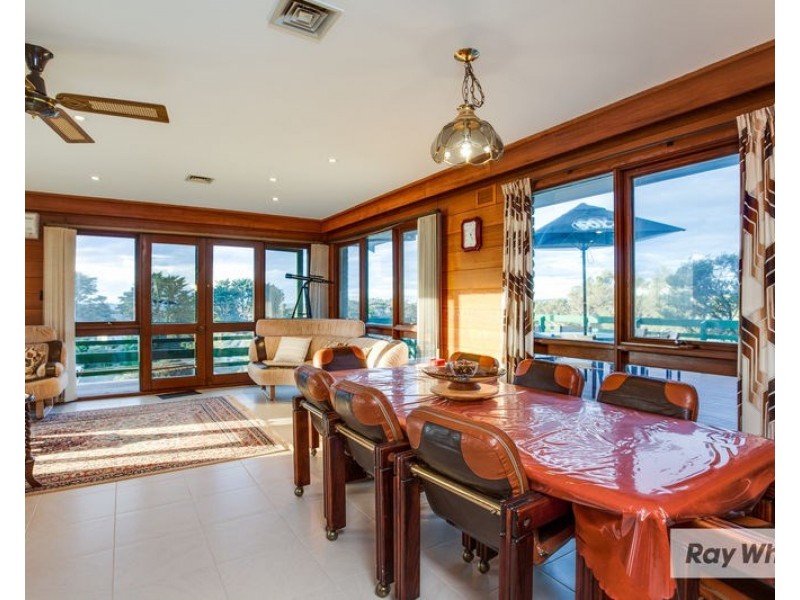 8 Croanna Street, Rye VIC 3941