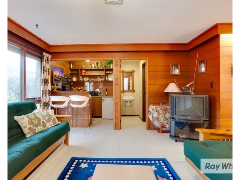 8 Croanna Street, Rye VIC 3941