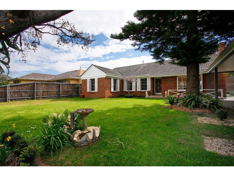 4 Albany Court, Sorrento VIC 3943