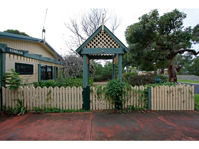 18 Lyon Street, Rosebud VIC 3939