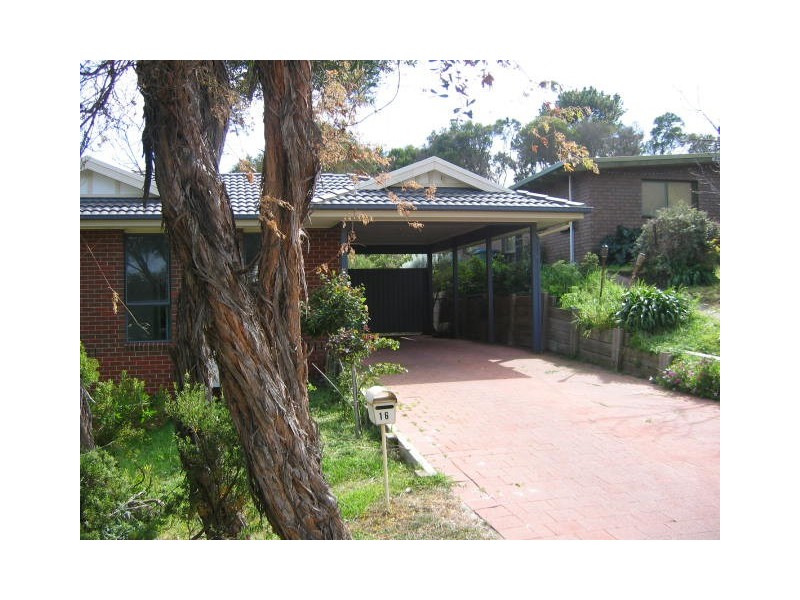 16 Tuerong Street, Rye VIC 3941