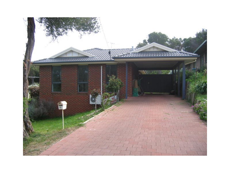 16 Tuerong Street, Rye VIC 3941