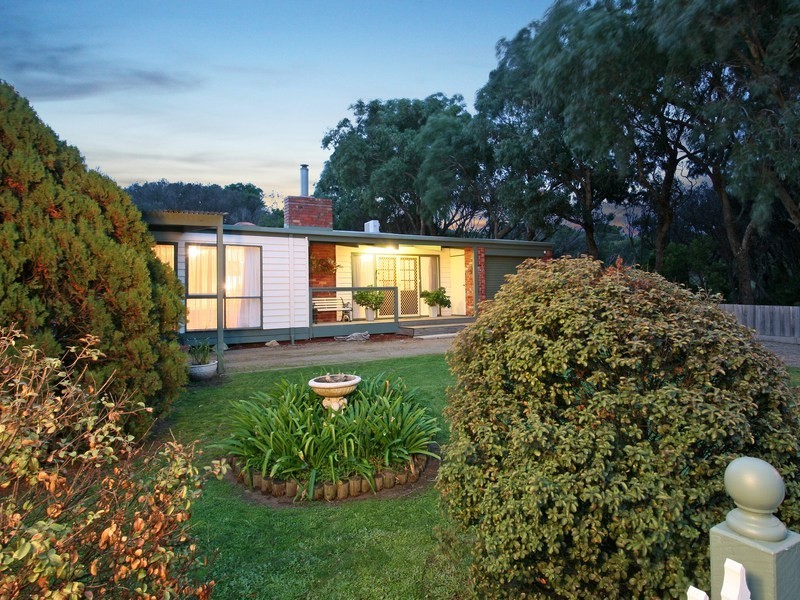 384 Sandy Road, St Andrews Beach VIC 3941