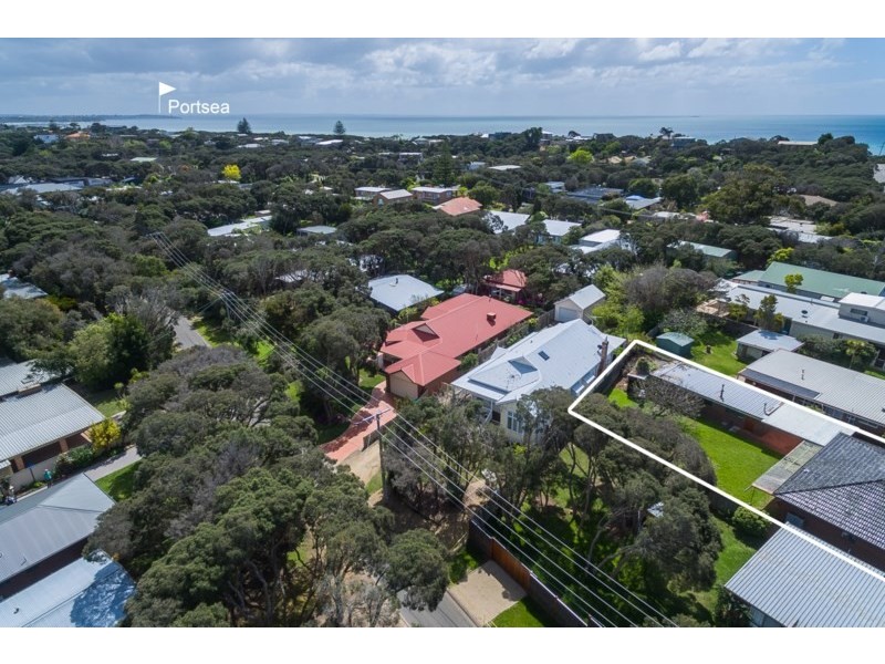 22 Flinders Street, Rye VIC 3941