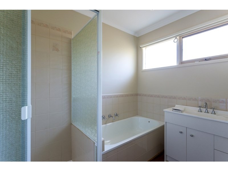 2 Clematis Court, Rye VIC 3941