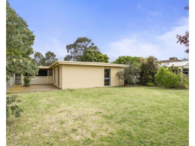 30 Alma Street, Tootgarook VIC 3941