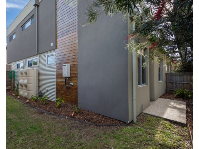4/11 Weir Street, Rye VIC 3941