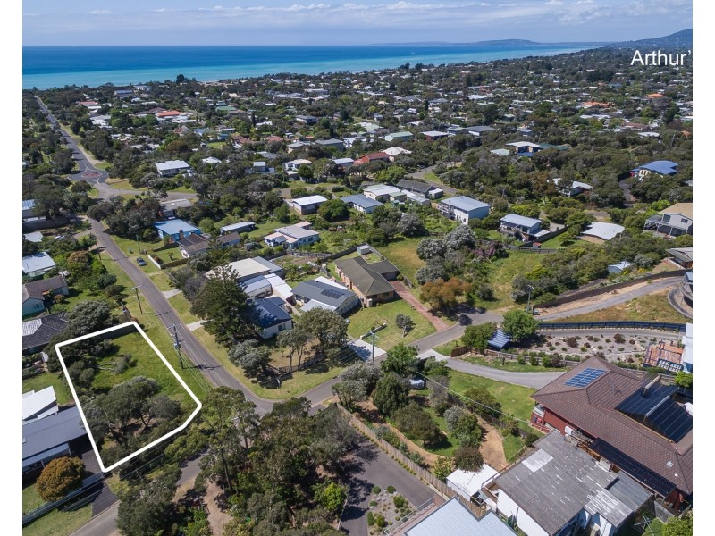 10 Karkarook Road, Rye VIC 3941