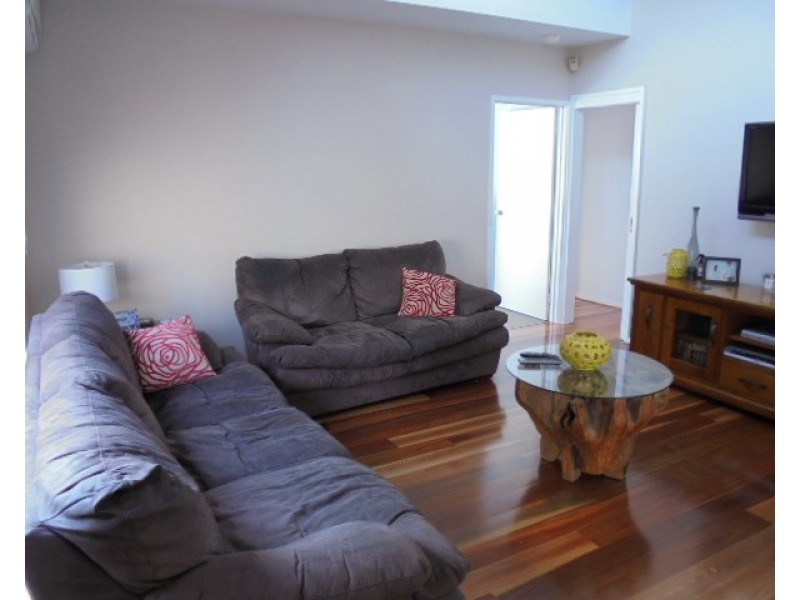 18 Peter Street, Rye VIC 3941