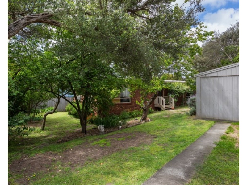 91 Weeroona Street, Rye VIC 3941