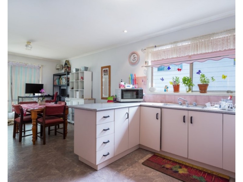 91 Weeroona Street, Rye VIC 3941