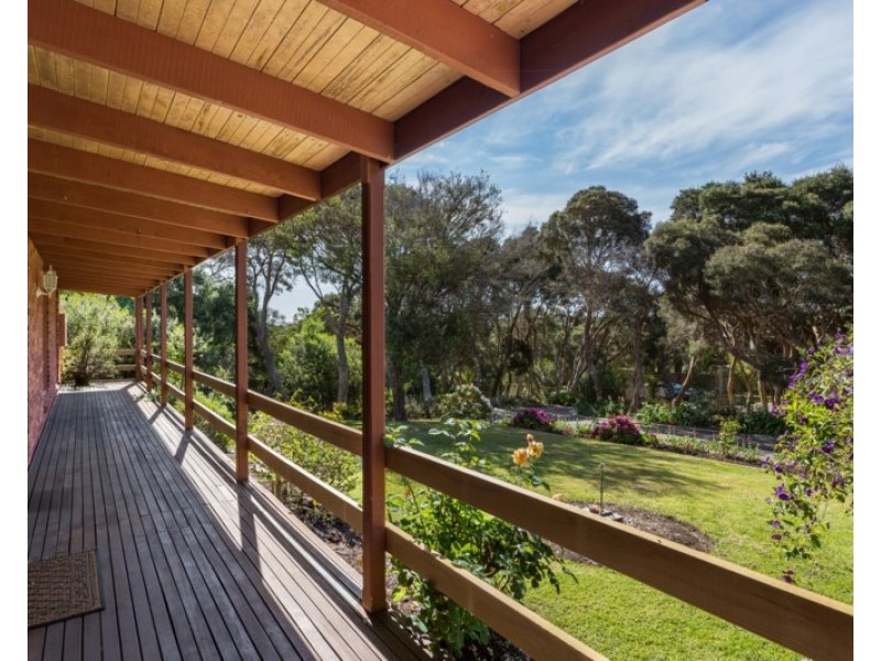 27 Heyfield Road, Rye VIC 3941