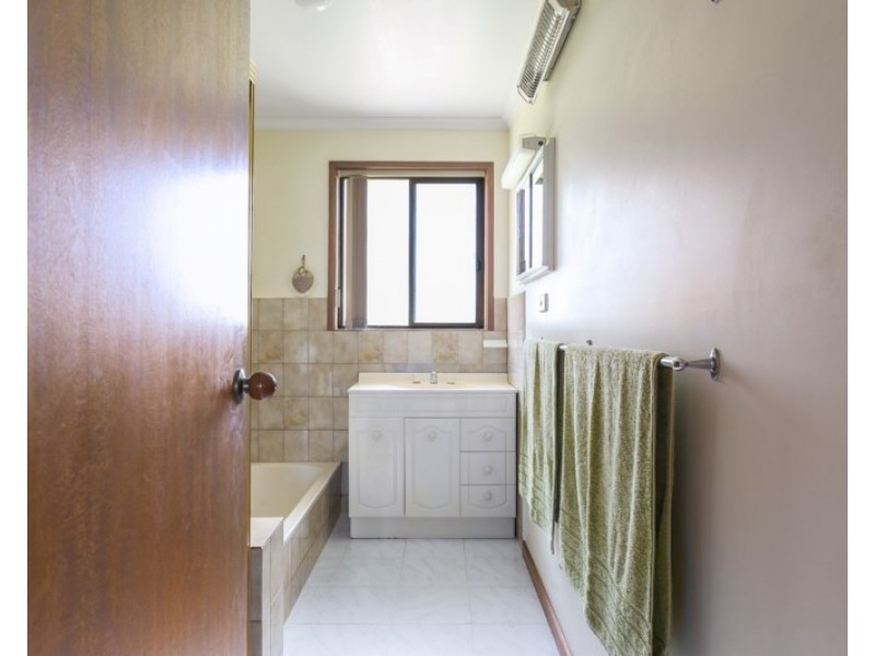 5 Hillview Avenue, Rye VIC 3941